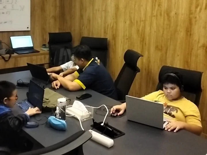 Coding Course in Graha Raya