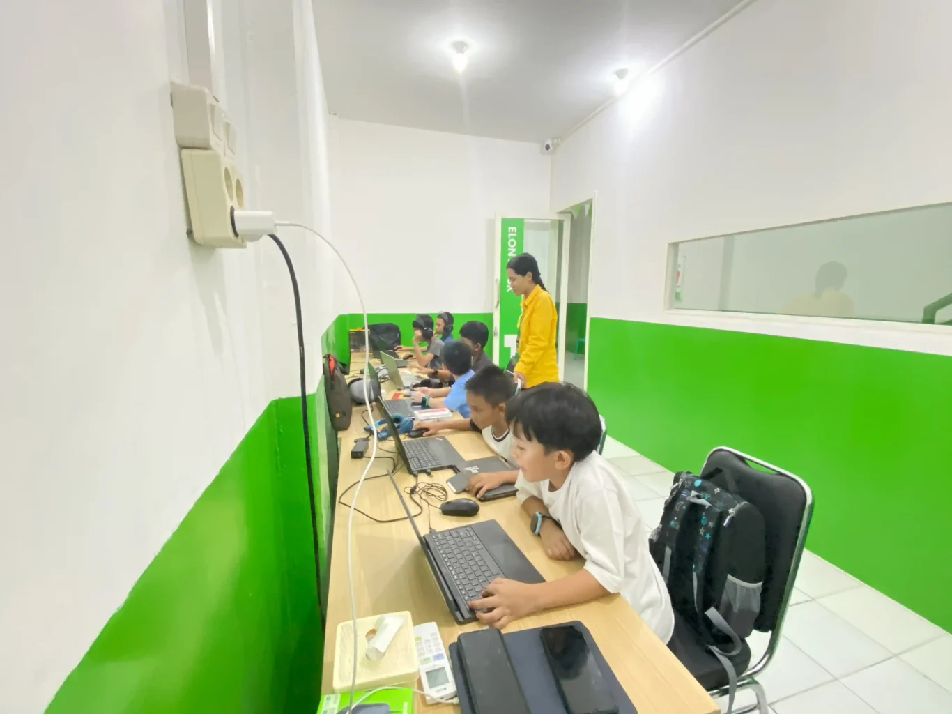 Coding Course in Palu